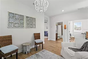 2501 17th St N, Saint Petersburg, FL 33713 - Photo 13