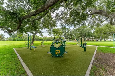 130 41st Avenue NE, Saint Petersburg, FL 33703 - Photo 35