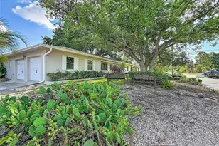 874 Joan St, Dunedin, FL 34698 - Photo 19