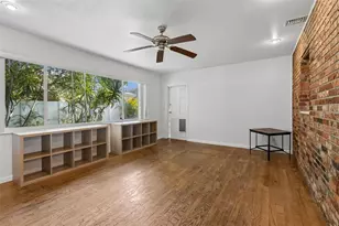 4602 W Bay Villa Ave, Tampa, FL 33629 - Photo 15