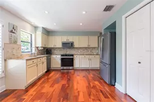 17548 Fairmeadow Dr, Tampa, FL 33647 - Photo 5