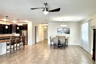 619 Wabash Breeze Cir, Ruskin, FL 33570 - Photo 11