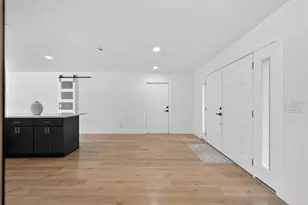 5302 E 14th Ave, Tampa, FL 33619 - Photo 25