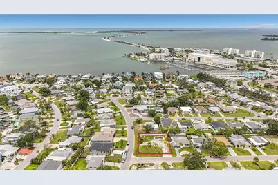 2464 Del Rio Way, Dunedin, FL 34698 - Photo 1