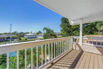 104 5th Street E, Tierra Verde, FL 33715 - Photo 5