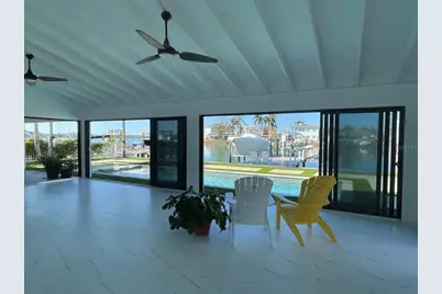 11180 9th Street E, Treasure Island, FL 33706 - Photo 19
