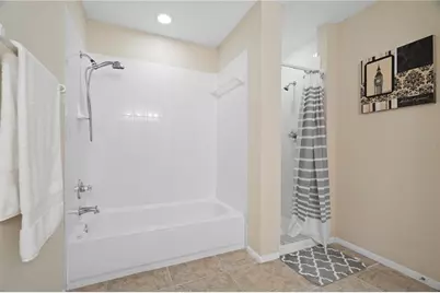 39784 Meadowood Loop, Zephyrhills, FL 33542 - Photo 9