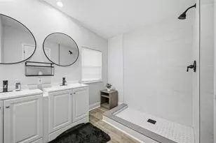 5203 N Mendenhall Dr, Tampa, FL 33603 - Photo 27
