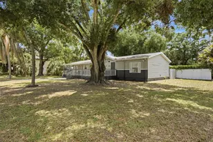 5203 N Mendenhall Dr, Tampa, FL 33603 - Photo 39