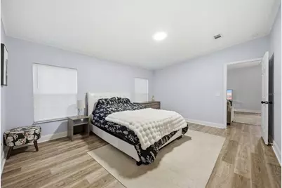 5203 N Mendenhall Drive, Tampa, FL 33603 - Photo 21