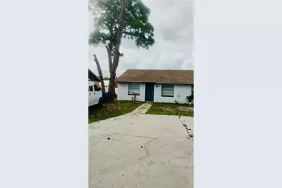 1011 57th Avenue Terrace E, Bradenton, FL 34203 - Photo 1