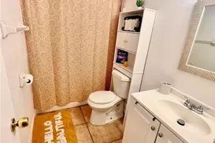 1011 57th Ave Terrace E, Bradenton, FL 34203 - Photo 15