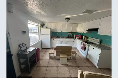 1011 57th Avenue Terrace E, Bradenton, FL 34203 - Photo 11