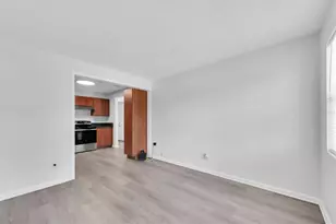 4421 11th Ave S, Saint Petersburg, FL 33711 - Photo 5
