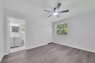 4421 11th Ave S, Saint Petersburg, FL 33711 - Photo 13