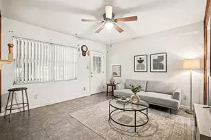 14925 Fisher Rd, Tampa, FL 33613 - Photo 5