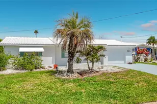 12524 5th Isle, Hudson, FL 34667 - Photo 1