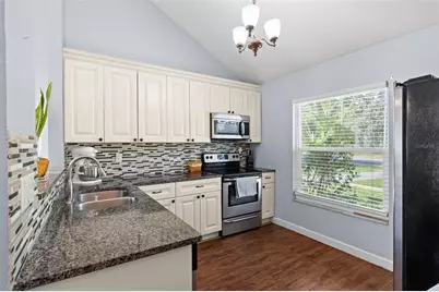 16205 Copperfield Drive, Tampa, FL 33618 - Photo 23