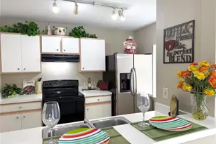 2035 Fluorshire Dr, Brandon, FL 33511 - Photo 11