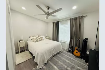 4851 W Gandy Boulevard #5C, Tampa, FL 33611 - Photo 3