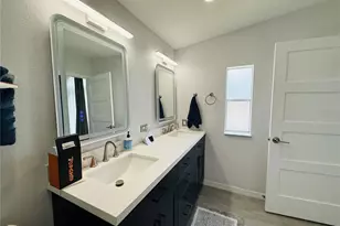 4851 W Gandy Blvd, Tampa, FL 33611 - Photo 19