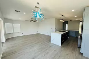 4851 W Gandy Blvd, Tampa, FL 33611 - Photo 21