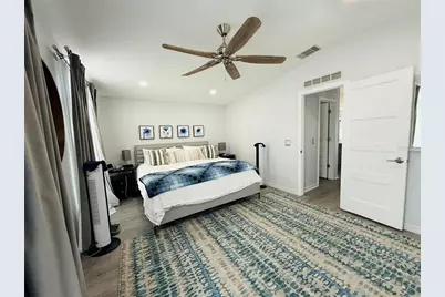 4851 W Gandy Boulevard #5C, Tampa, FL 33611 - Photo 17