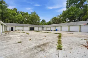 832 S Parsons Ave, Brandon, FL 33511 - Photo 47