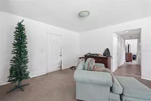 832 S Parsons Ave, Brandon, FL 33511 - Photo 7