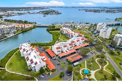 7907 Sailboat Key Boulevard S #105, South Pasadena, FL 33707 - Photo 11