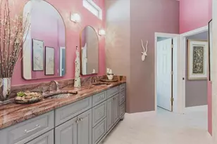 13510 Westshire Dr, Tampa, FL 33618 - Photo 39