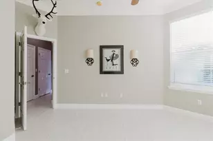 13510 Westshire Dr, Tampa, FL 33618 - Photo 53