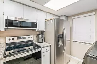 90 S Highland Ave, Tarpon Springs, FL 34689 - Photo 5
