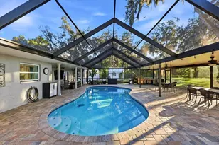 30424 Hillside Ln, Wesley Chapel, FL 33545 - Photo 41