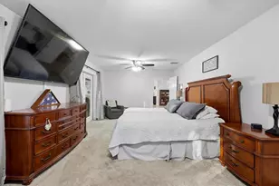 30424 Hillside Ln, Wesley Chapel, FL 33545 - Photo 21