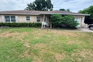 830 55th Ave S, Saint Petersburg, FL 33705 - Photo 1