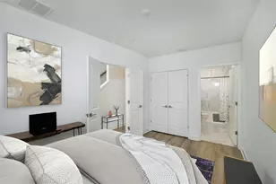 317 15th St N, Saint Petersburg, FL 33705 - Photo 9