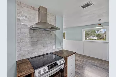 5633 Essex Way, New Port Richey, FL 34652 - Photo 9