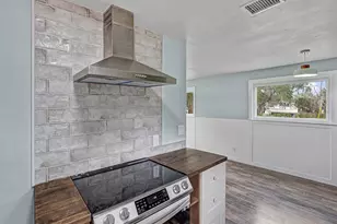 5633 Essex Way, New Port Richey, FL 34652 - Photo 9