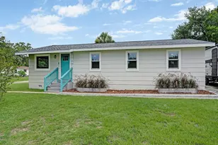 5633 Essex Way, New Port Richey, FL 34652 - Photo 1
