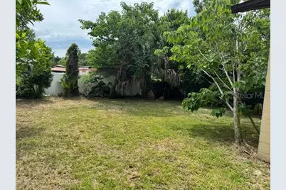 8609 N 13th Street, Tampa, FL 33604 - Photo 5