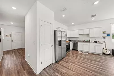 6272 Bucket Court, Gibsonton, FL 33534 - Photo 9