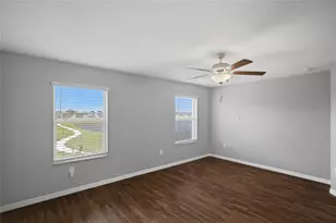 724 Royal Empress Dr, Ruskin, FL 33570 - Photo 17