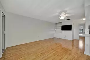 650 Pinellas Point Dr S, Saint Petersburg, FL 33705 - Photo 7