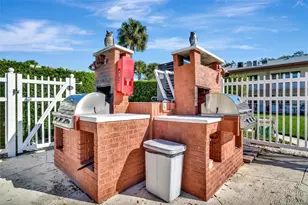 650 Pinellas Point Dr S, Saint Petersburg, FL 33705 - Photo 27