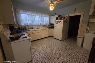 1301 E 26th Ave, Tampa, FL 33605 - Photo 9