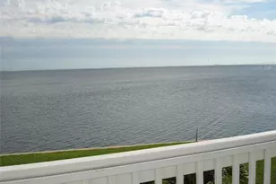 5248 Beach Dr SE, Saint Petersburg, FL 33705 - Photo 21