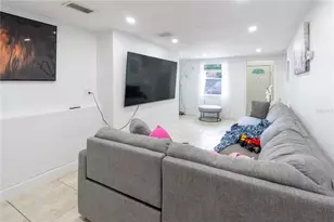 8819 W Broad St, Tampa, FL 33615 - Photo 3