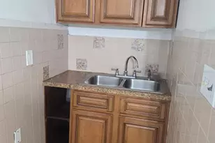 1302 E 26th Ave, Tampa, FL 33605 - Photo 17