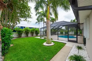 7759 Carver Ct, Seminole, FL 33772 - Photo 35